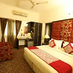 Hotel Capitol Hills - Greater Kailash Delhi